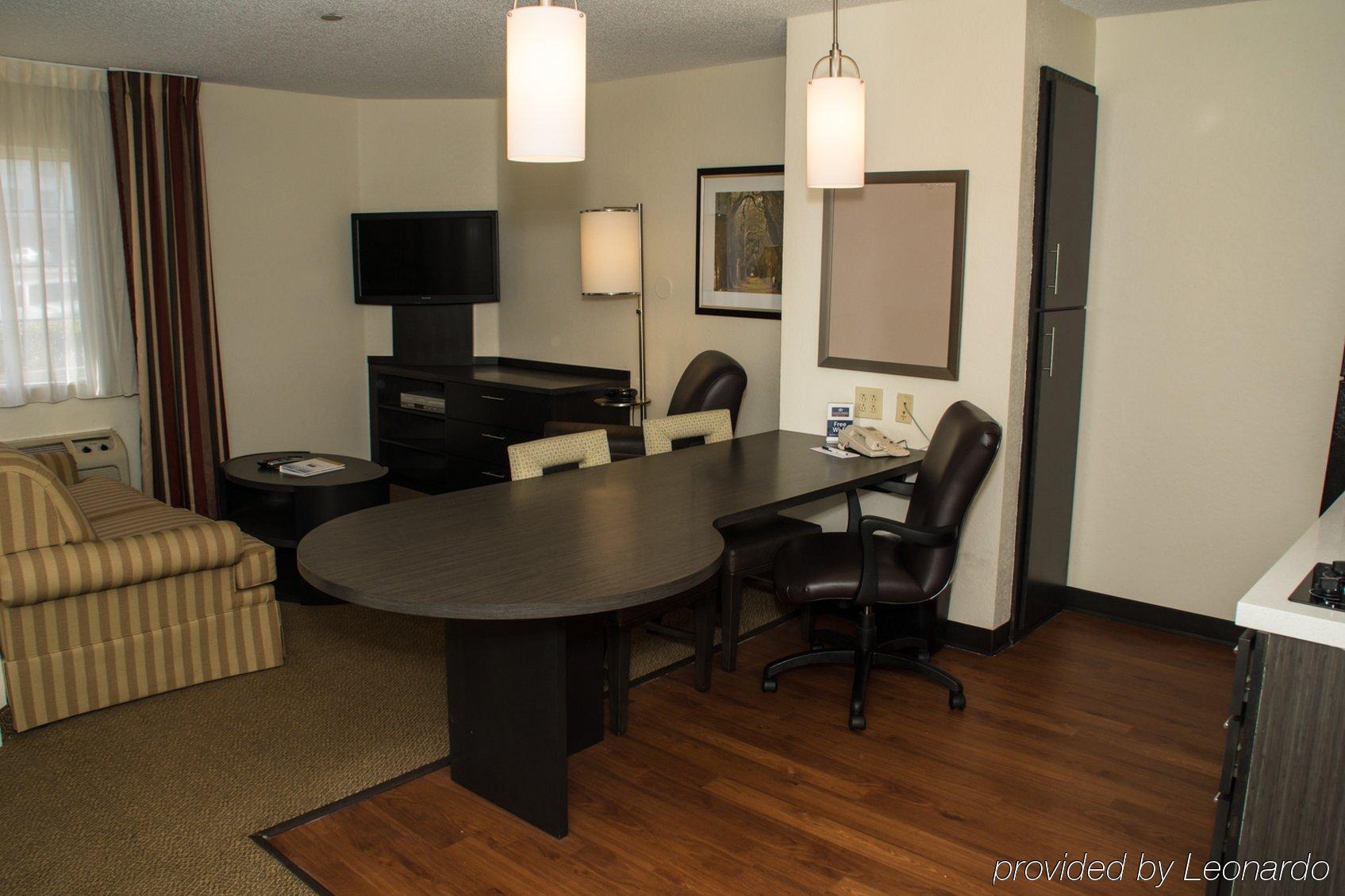 Sonesta Simply Suites Birmingham Hoover Exteriör bild