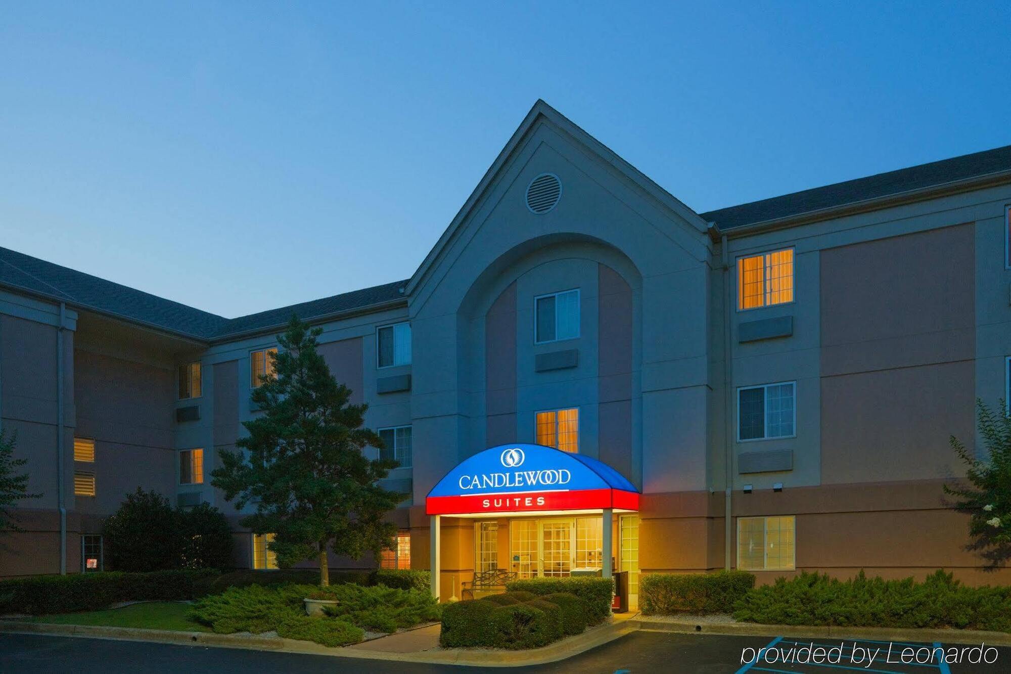Sonesta Simply Suites Birmingham Hoover Exteriör bild